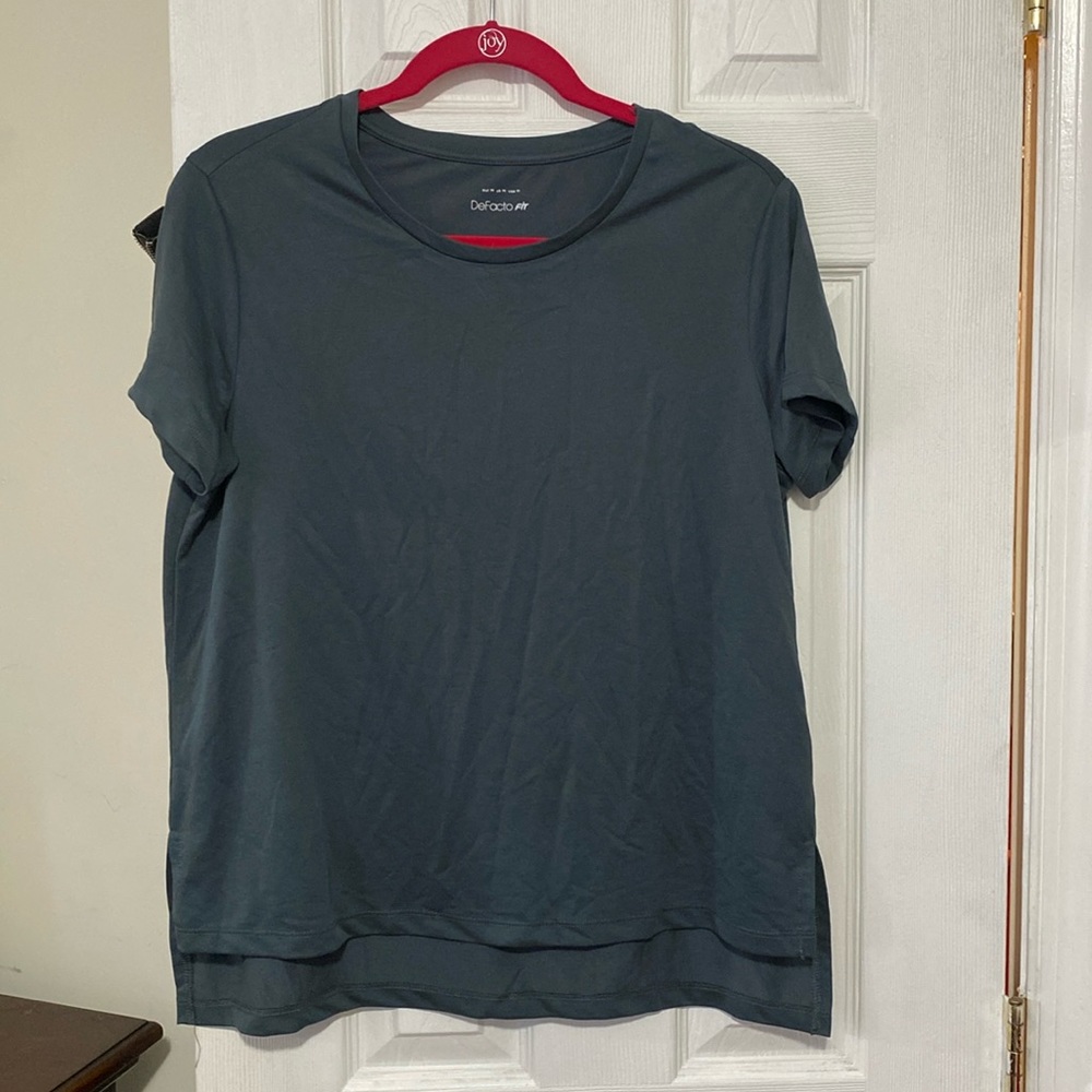 Defacto fit top